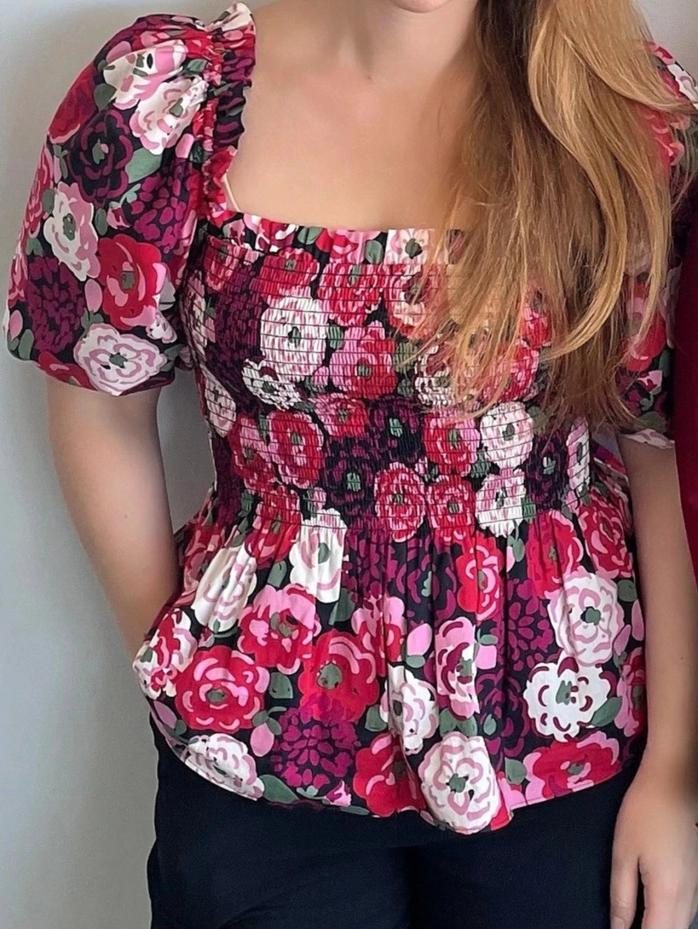 Smash Floral Puff Sleeve Blouse in Pink & Red Size Small